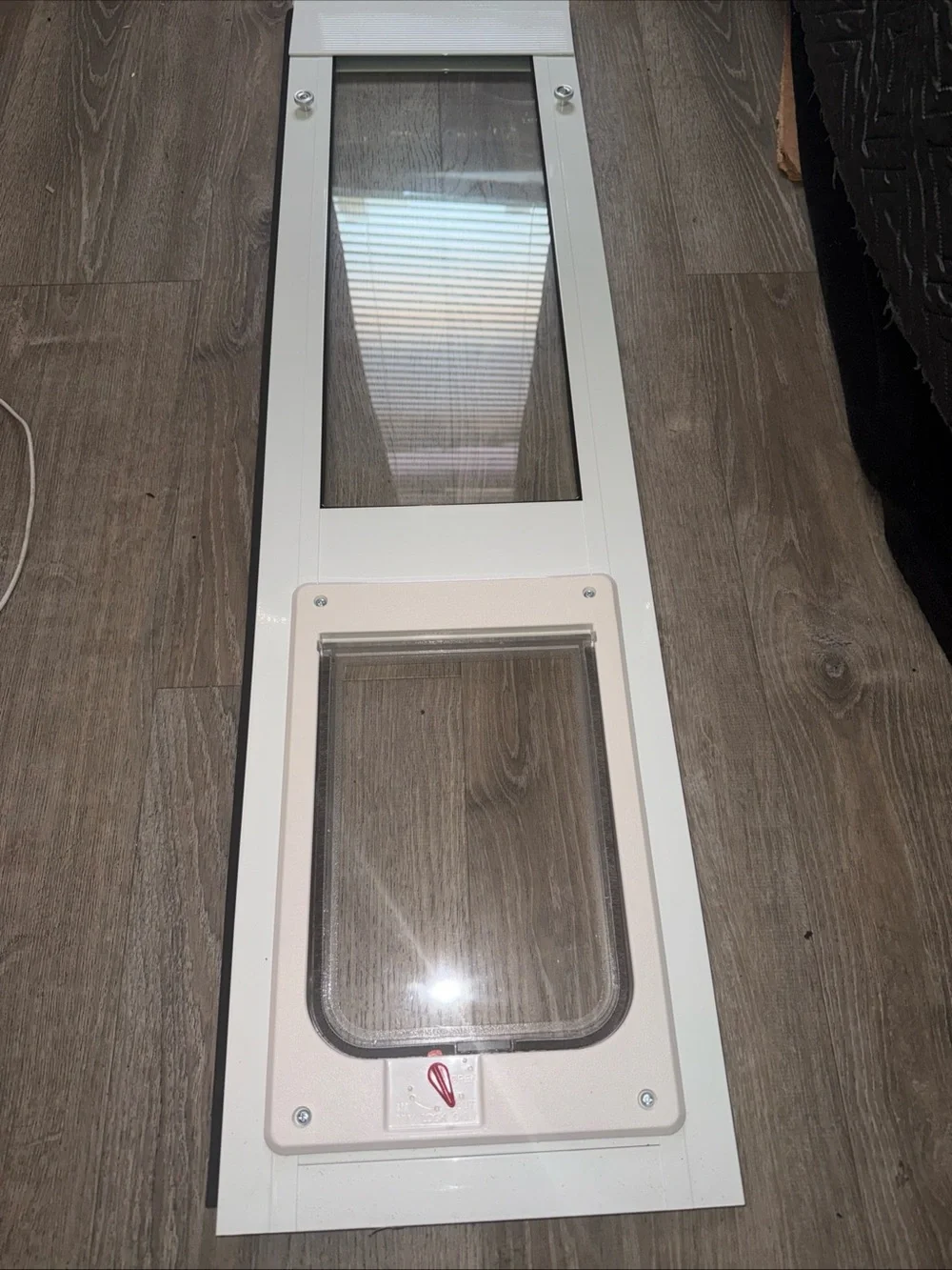 White/Pink Pet Door with Clear Flap - Secure Dog/Cat Entry